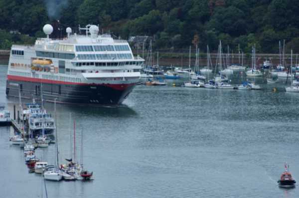 19 August 2022 - 06:40:19

----------------------
Cruise ship Maud returns to Dartmouth